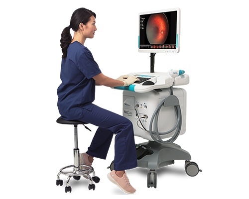 Clinician reviewing digital retinal imaging results for ROP diagnosis, supporting early detection and telemedicine-based screening in neonates.